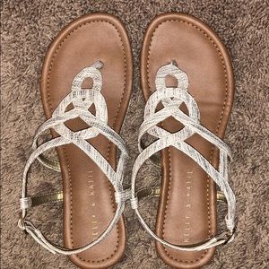 Kelly & Katie | Paisly Sandal